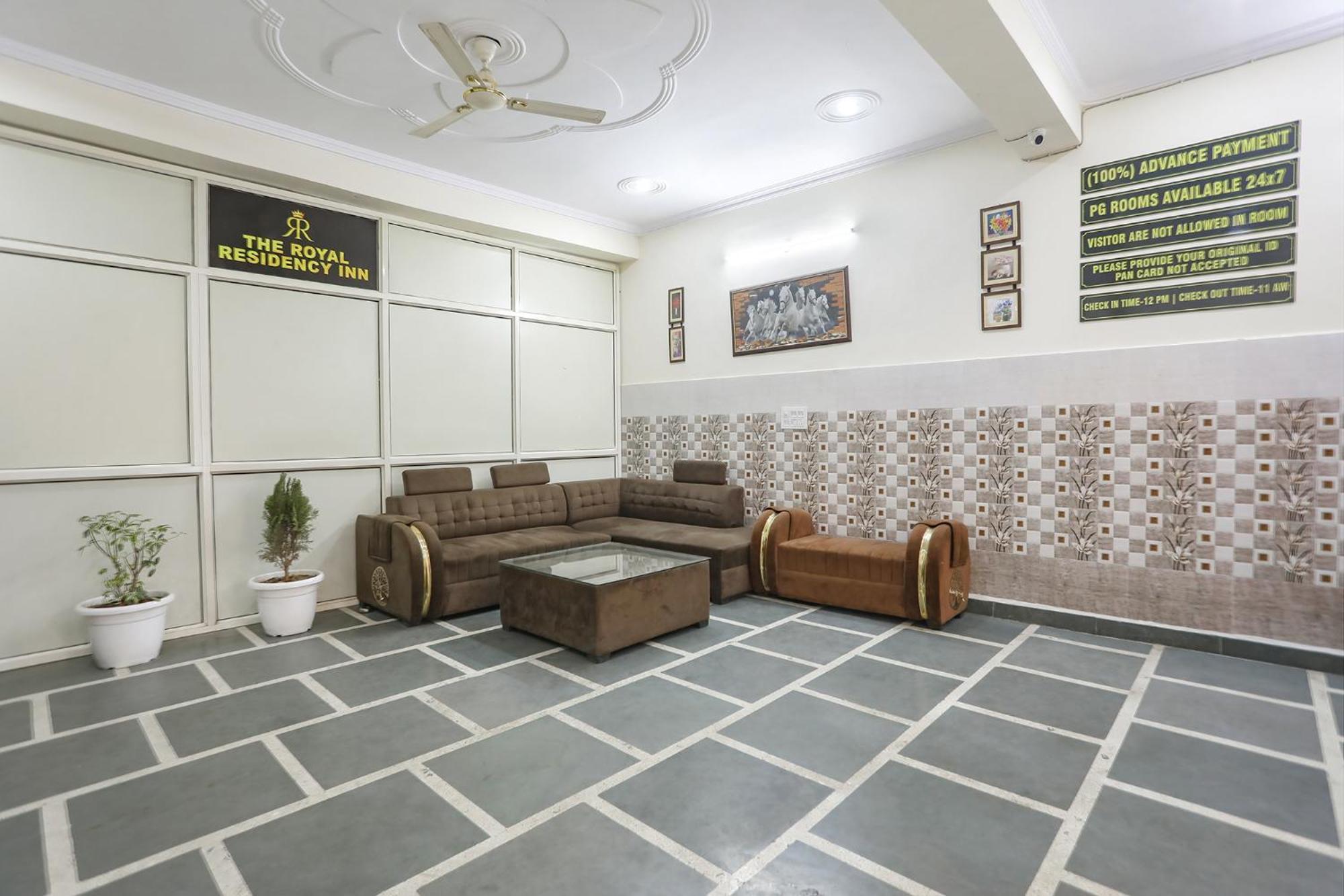 Fabexpress Asp Royal Residency Inn- Janakpuri Delhi  Buitenkant foto