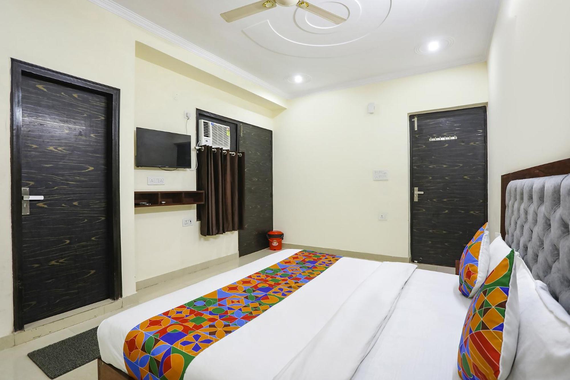 Fabexpress Asp Royal Residency Inn- Janakpuri Delhi  Buitenkant foto