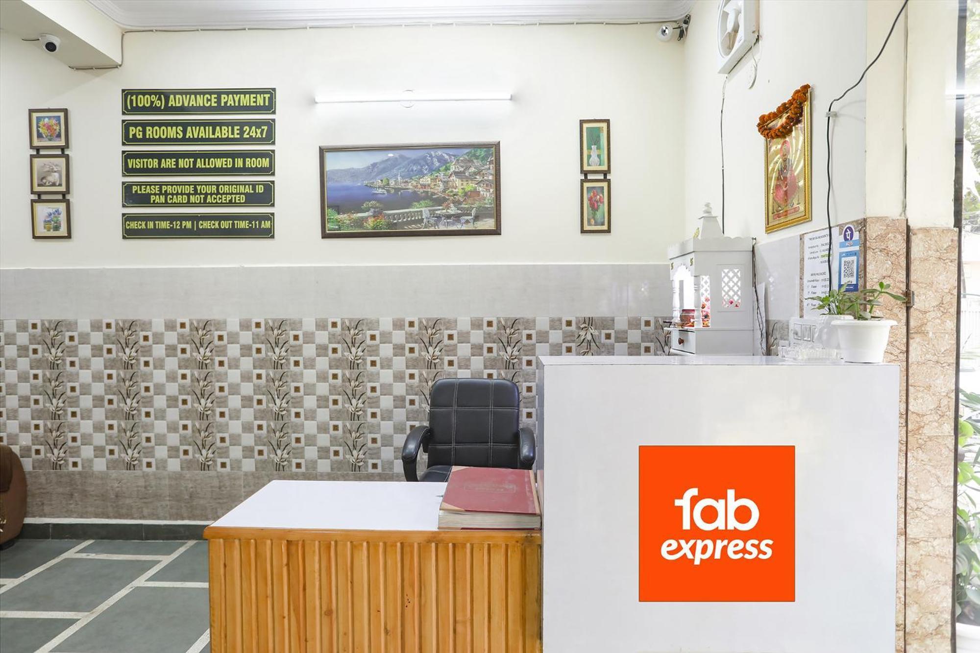 Fabexpress Asp Royal Residency Inn- Janakpuri Delhi  Buitenkant foto