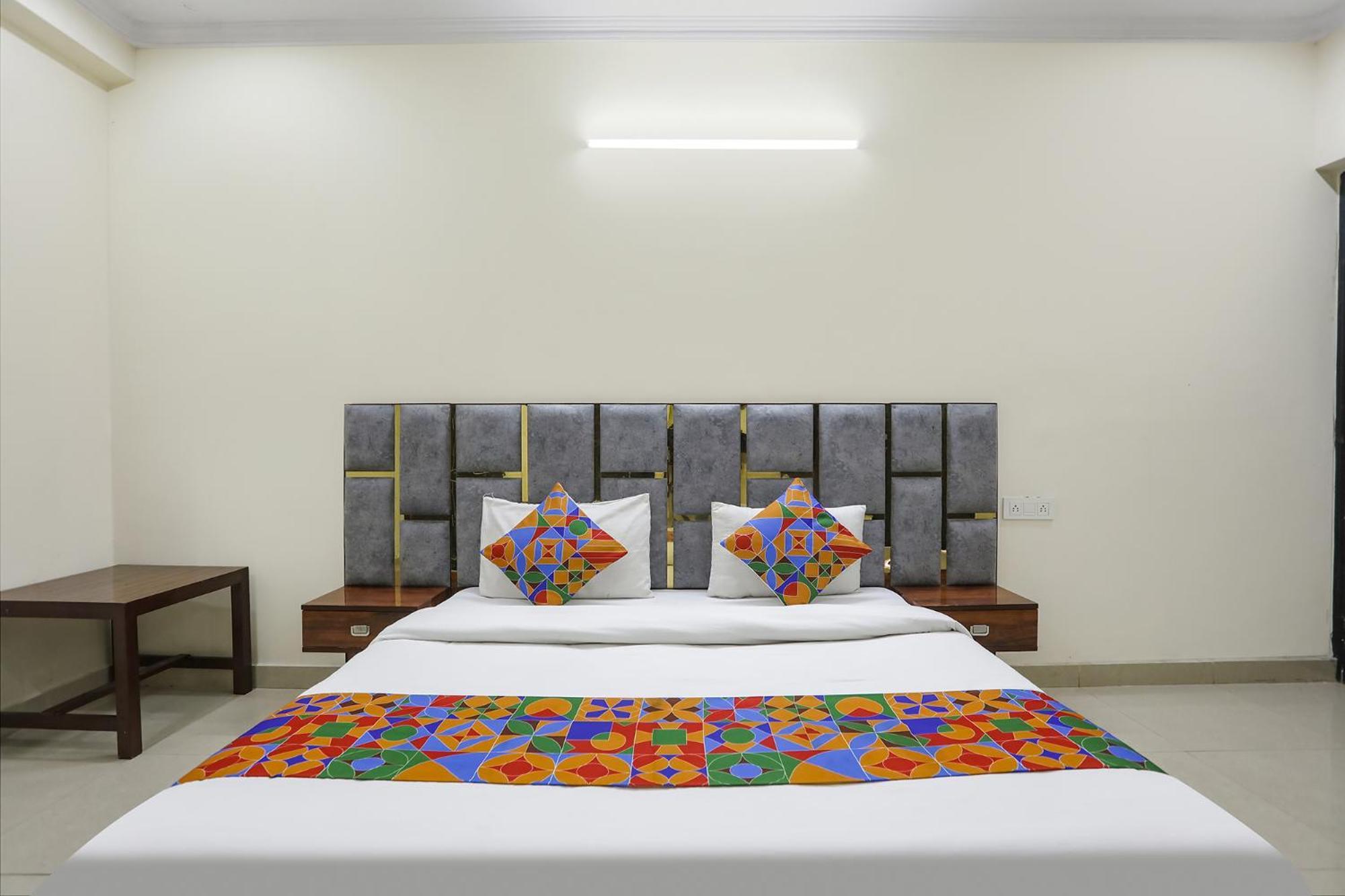 Fabexpress Asp Royal Residency Inn- Janakpuri Delhi  Buitenkant foto